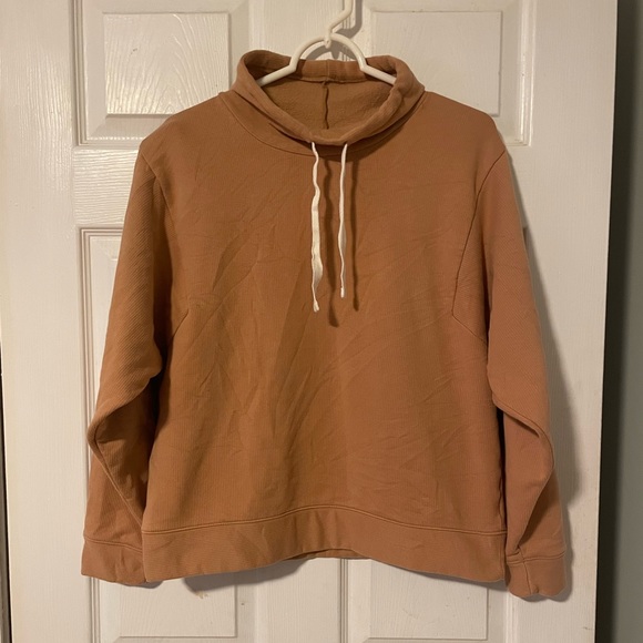 MWL Ribbed Funnelneck Sweatshirt - Picture 7 of 11